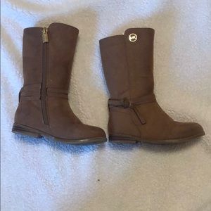 Micheal Kor’s  suede boots